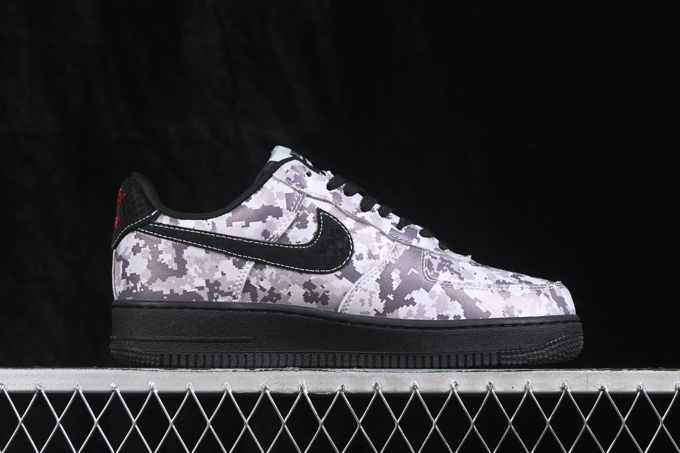 All categories Nk Air Force 1 Air Force series Nk Air Force 1 Low Air Force low-top Nike Air Force 1'07 Low joint model Air Force 1 low-top casual sneakers JL8888-001